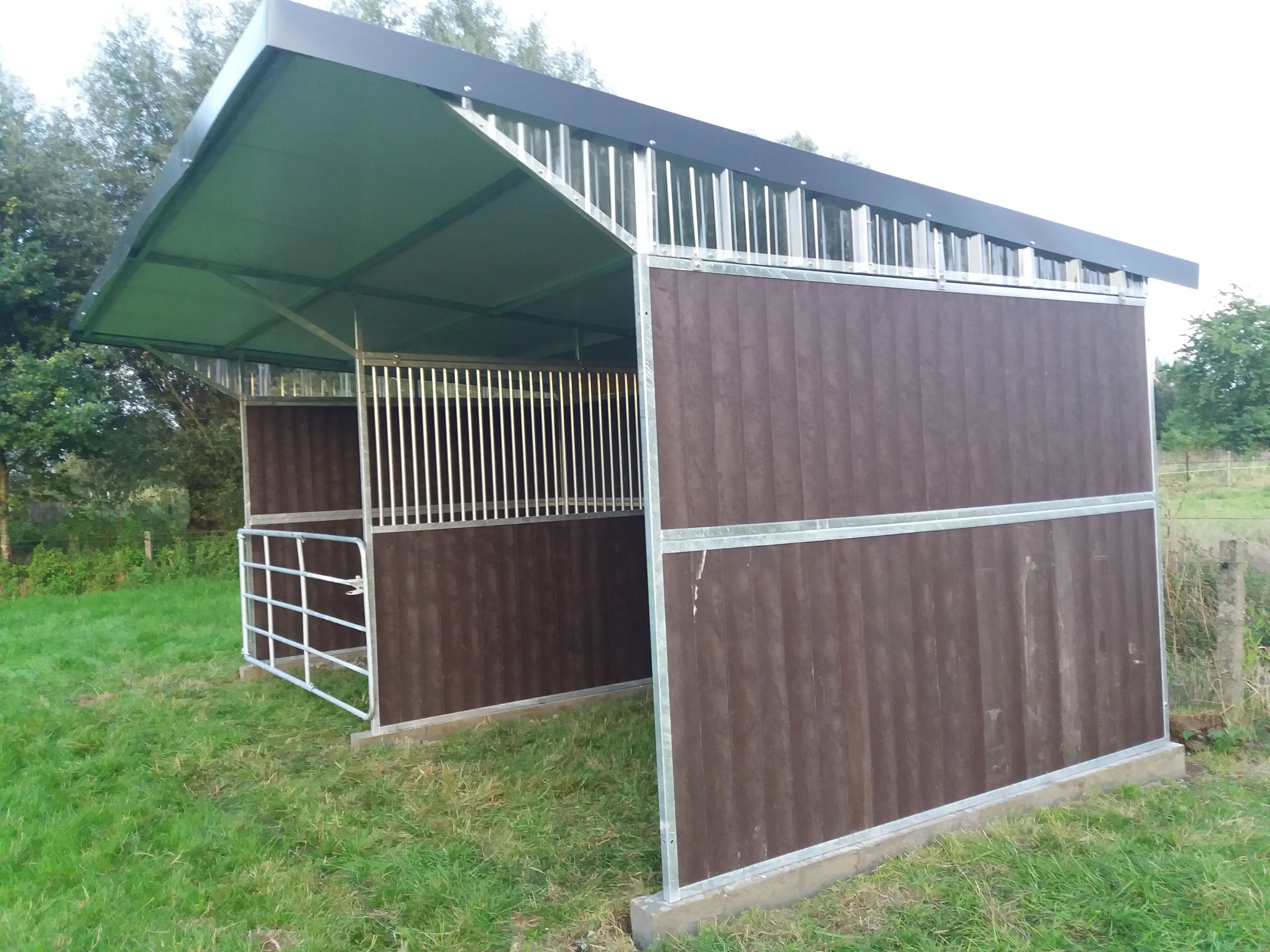 Dubbele schuilstal te Denderbelle - afbeelding 2