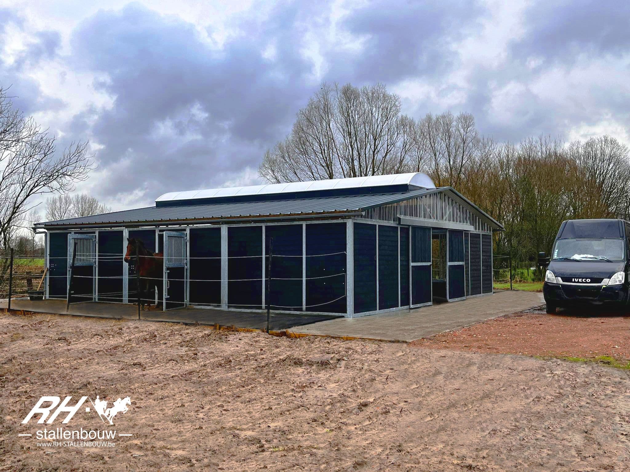 Systeemstal met een lichtstraat te Temse - afbeelding 2