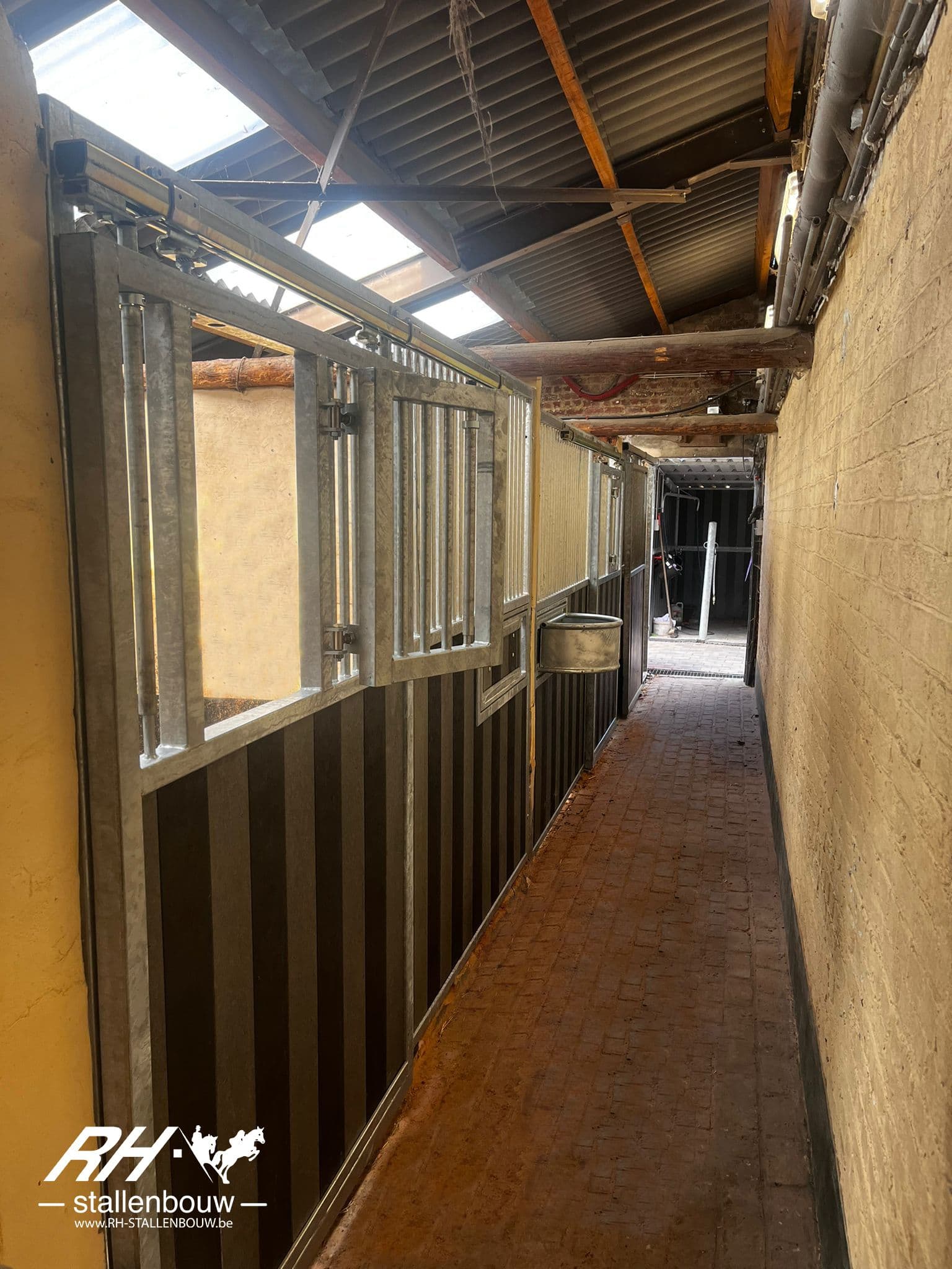 Binnenstallen te Grez-Doiceau - afbeelding 7