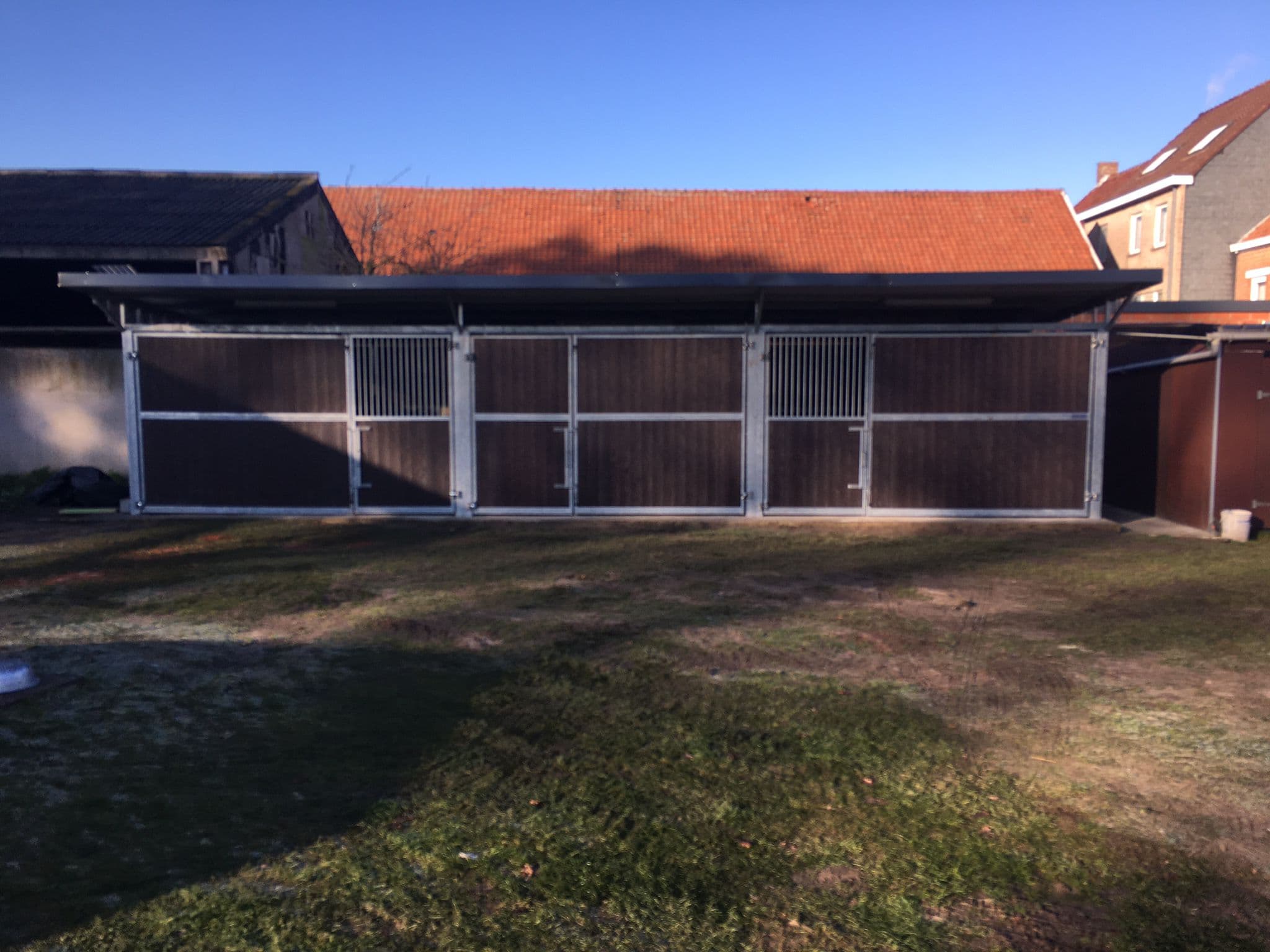 Buitenstal te Stekene - afbeelding 5