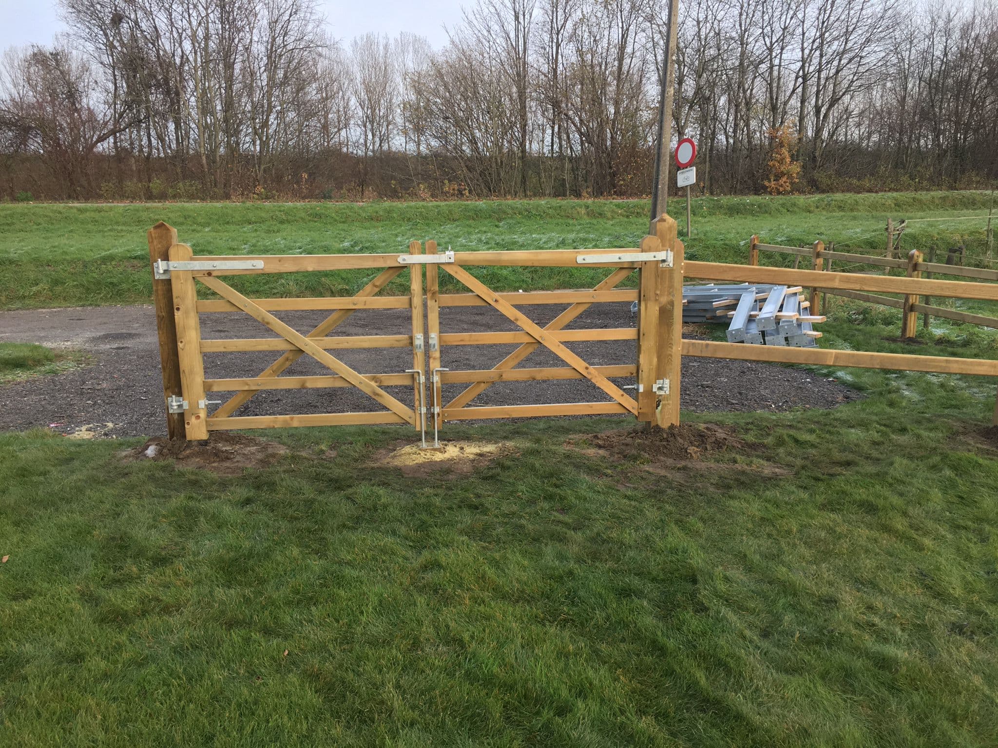 Square Prestige met 2 liggers en dubbele poort te Verrebroek - afbeelding 2