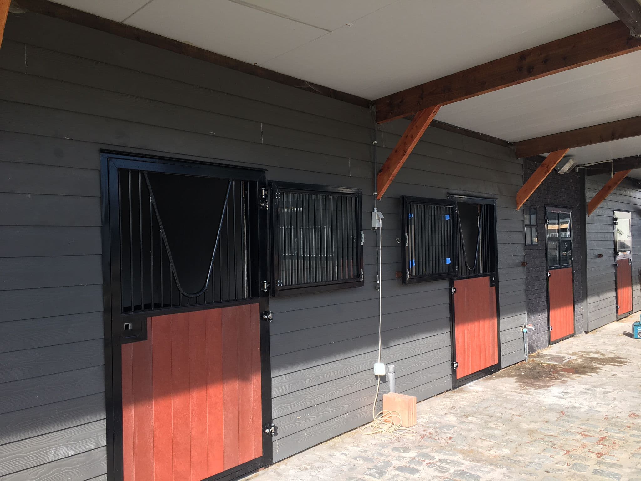 Staldeuren te Laarne - afbeelding 3