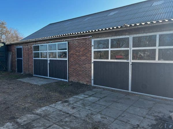 Staldeuren te Ossenisse - afbeelding 1