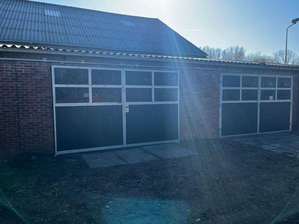 Staldeuren te Ossenisse - afbeelding 2