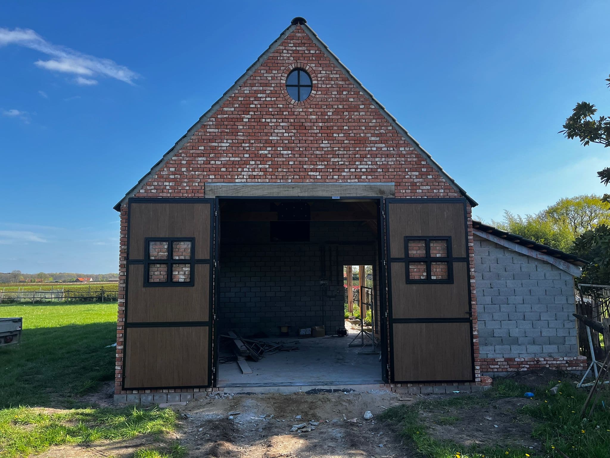 Staldeuren te Kalmthout - afbeelding 1