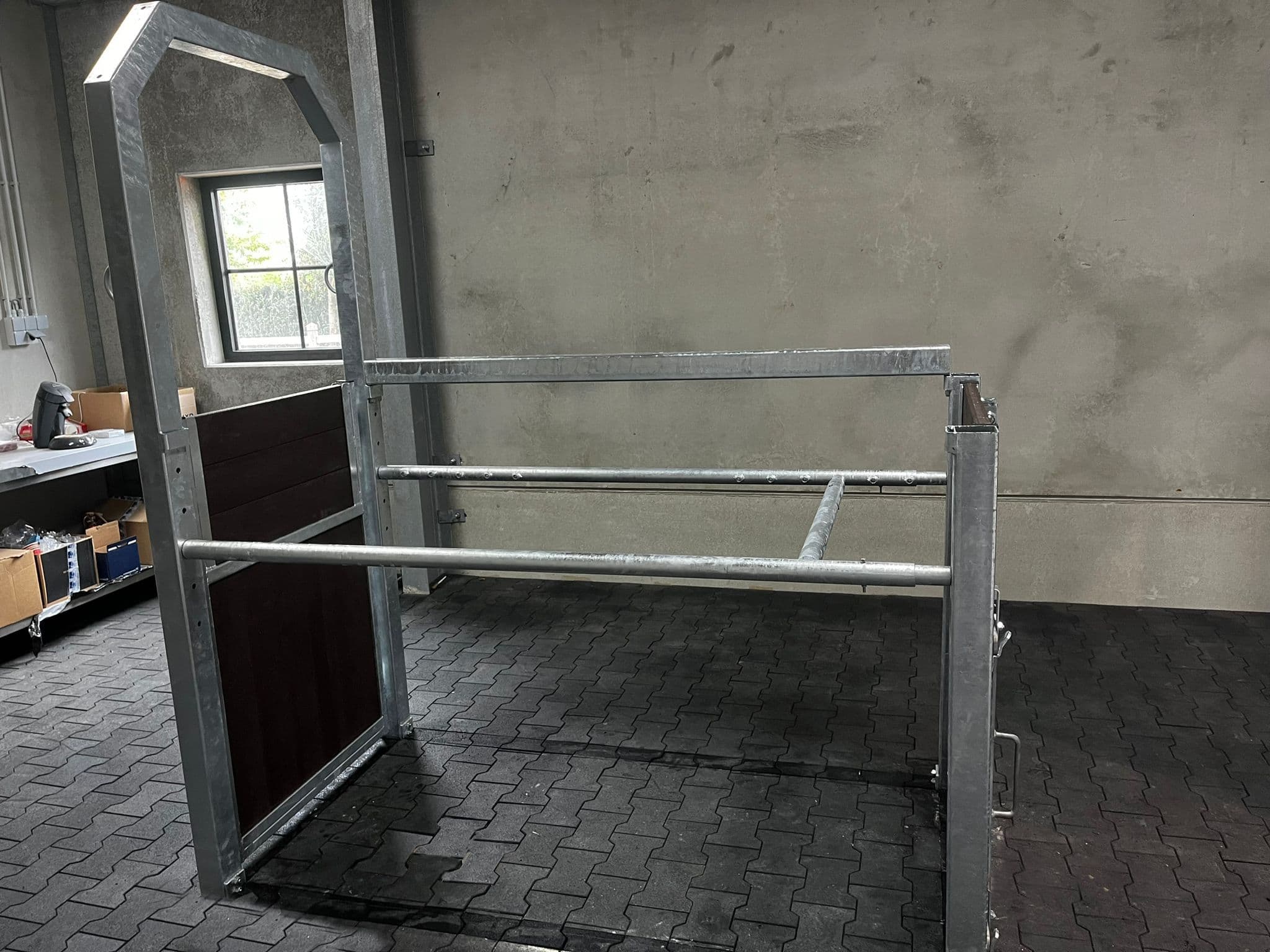 Opvoelbox op vraag van klant - afbeelding 4