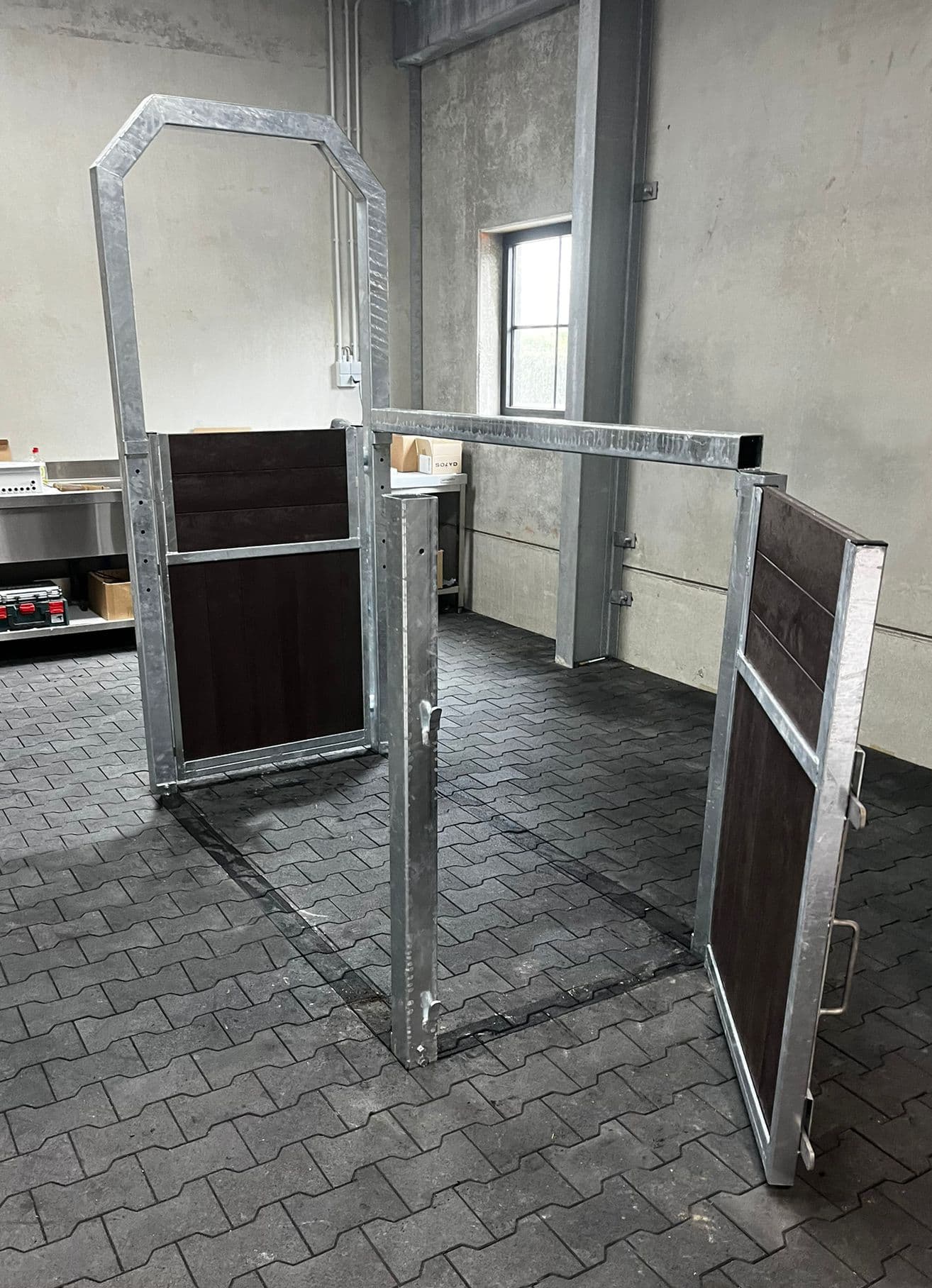 Opvoelbox op vraag van klant - afbeelding 3