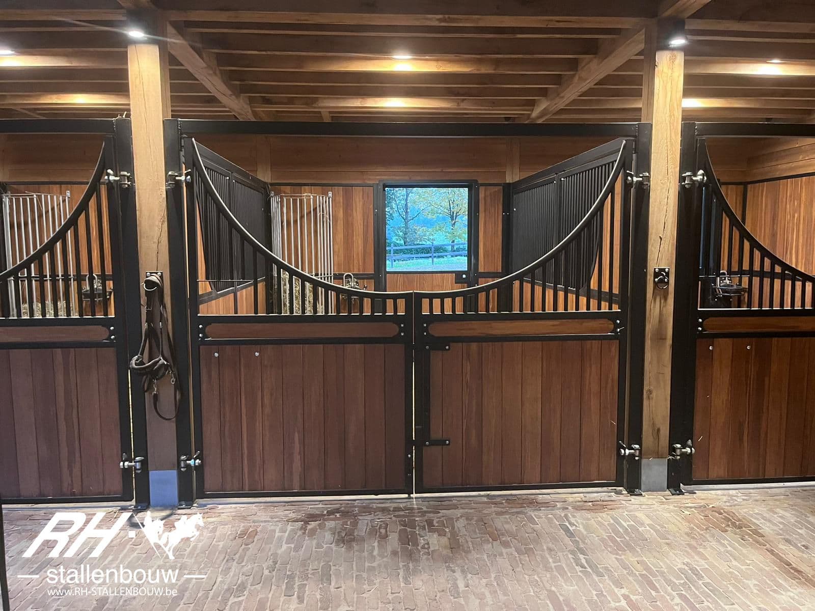 Volledig opendraaibare voor & zijwanden - afbeelding 12